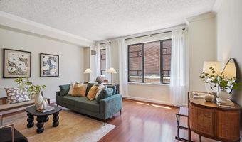 1080 WISCONSIN Ave NW 1004, Washington, DC 20007