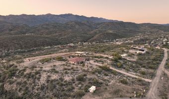 35190 S APRIL Dr, Black Canyon City, AZ 85324