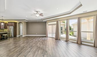 4872 N Prestwick Ave, Bel Aire, KS 67226
