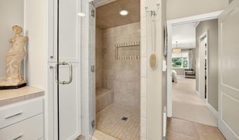 161 Sunnyview Dr, Ashland, OR 97520
