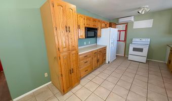 27148 Black Mountain Dr, Bouse, AZ 85325