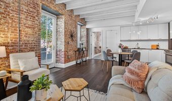 515 N WASHINGTON St 105, Alexandria, VA 22314