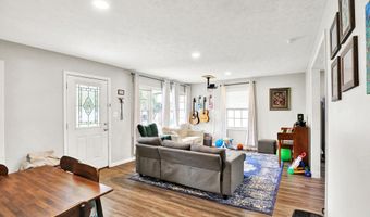 26 E Plum St, Anderson, IN 46012