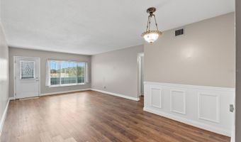 2043 DENMARK St 59, Clearwater, FL 33763