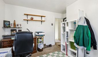 2 CRESTON Ave, Audubon, NJ 08106