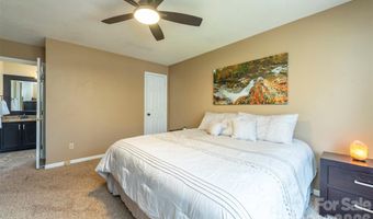 46 Foxberry Dr, Arden, NC 28704