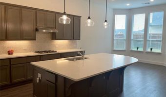 801 Pemberton Dr, Anna, TX 75409