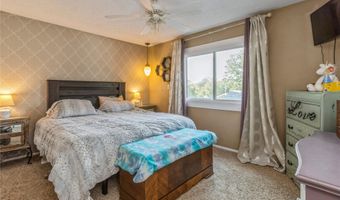 1002 3rd St SW, Altoona, IA 50009