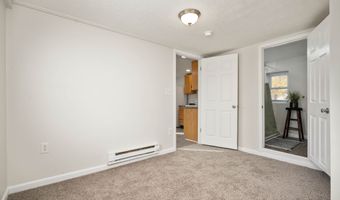 713 Ellenhurst Dr, Anderson, IN 46012