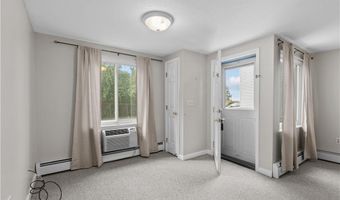 66 Girard Ave 401, Newport, RI 02840