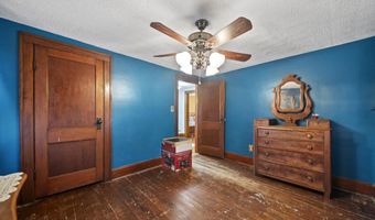 40 Walnut St, Ashville, OH 43103