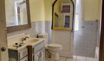 809 S Roselawn Ave, Artesia, NM 88210