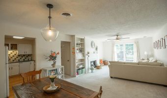 408 S Hall St 8, Algona, IA 50511