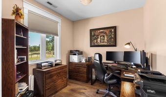 9267 7R Bar Rd, Angels Camp, CA 95222