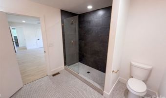 4200 Abbeydale Dr, Charlotte, NC 28205