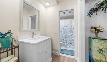 145 Atlantis Blvd 203, Atlantis, FL 33462