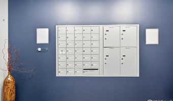 1360 Walnut St 202, Boulder, CO 80302