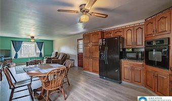 3082 Pricetown Rd, Alsace, PA 19560