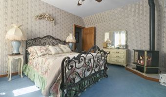 1532 34th St, Allegan, MI 49010