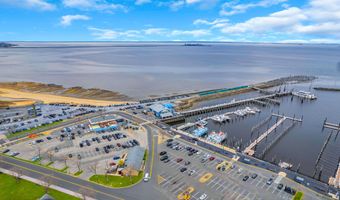 959 Leonardville Rd, Atlantic Highlands, NJ 07716