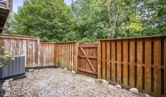 21562 IREDELL Ter, Broadlands, VA 20148