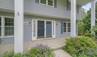 2225 Tilsby Ct, Ann Arbor, MI 48103
