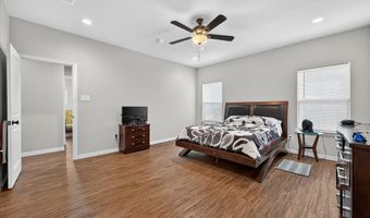 225 Santa Fe St, Alvarado, TX 76009