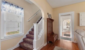925 Lincoln Ave, Adrian, MI 49221