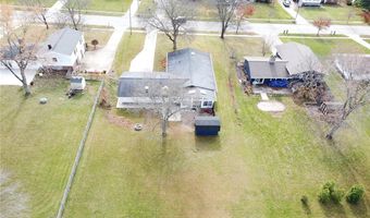 126 Greenbriar Dr, Aurora, OH 44202