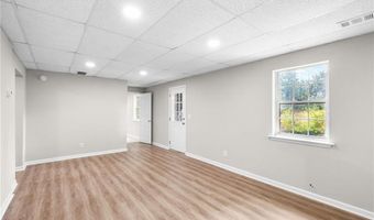 5077 Newpark Dr NW, Acworth, GA 30101