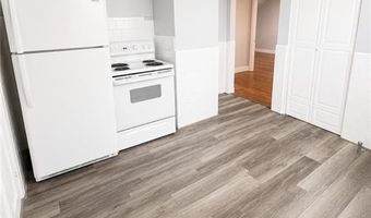 380 Farmington Ave 2R, Cranston, RI 02920