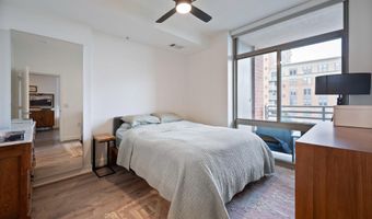 3650 S GLEBE Rd 450, Arlington, VA 22202
