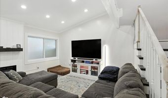 3235 Eastgate Pl #35, Anchorage, AK 99504