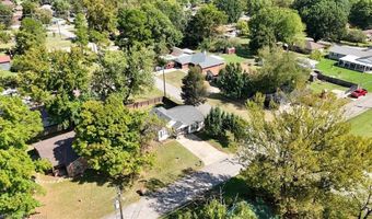 802 F St, Barling, AR 72923