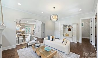 3030 Attaberry Dr, Charlotte, NC 28205