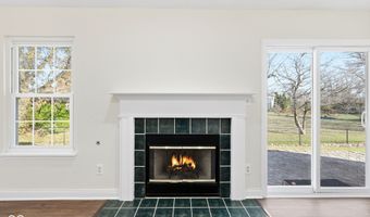 793 Port Dr, Avon, IN 46123