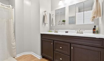 2484 Stonegate Dr NW, Acworth, GA 30101