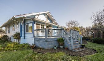 830 DIVISION St SE, Bandon, OR 97411