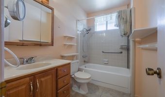 4864 E Mckinnon Dr, Anaheim, CA 92807