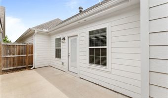 830 NE Heights Ln, Bentonville, AR 72712
