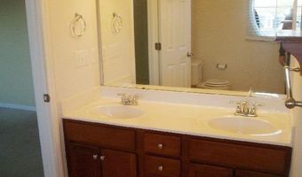 106 Old House Ct, Apex, NC 27502