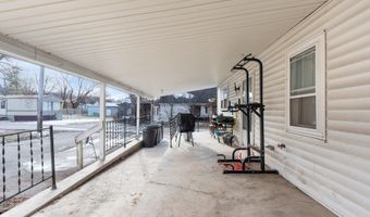 414 E 2nd St, Augusta, KY 41002