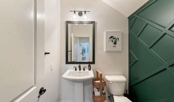 3035 Starry Night Dr, Escondido, CA 92029