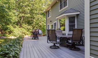 55 Little Pond County Rd, Cumberland, RI 02864