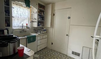 362 SE Main St, Blackfoot, ID 83221