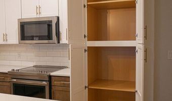 44691 WELLFLEET Dr 201, Ashburn, VA 20147
