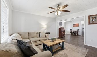 202 Hebert St, Berwick, LA 70342