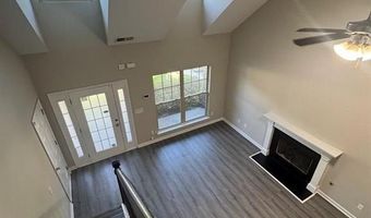 12 Georgian Cir, Adairsville, GA 30103