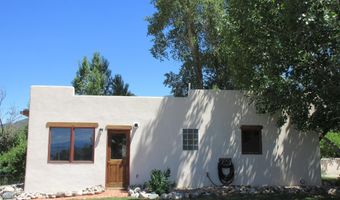 8 Juan Martinez Rd, Arroyo Seco, NM 87580