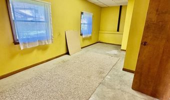 417 Sycamore Dr, Bedford, IN 47421
